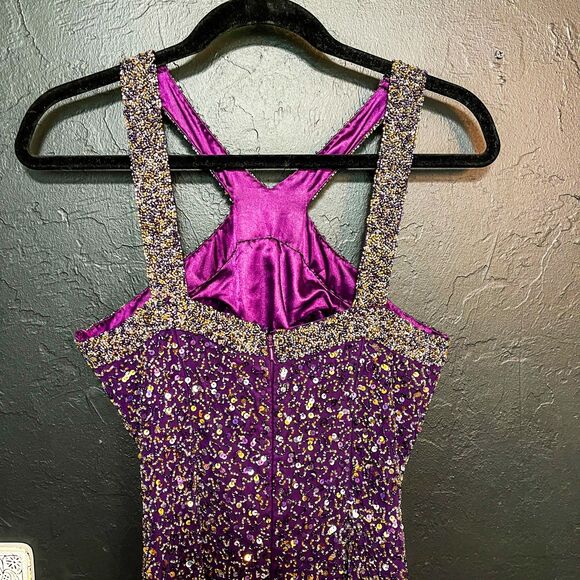 ✨ SCALA Plum and Gold Vintage Beaded Gown – Size Medium ✨ - Picture 13 of 16